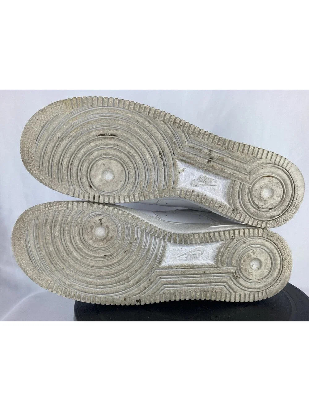Men’s Size 12 Nike Air Force 1 Low '07 Triple White Leather Sneakers 315122-111